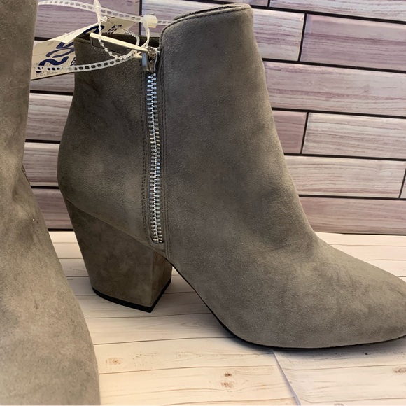 1. State Shoes - NWT 1 State Gray Suede Boots Sz 12